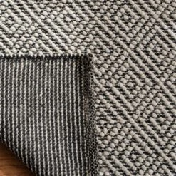 Maryjane Geometric Area Rug - Safavieh -Interior furniture GUEST 02f3c7f5 301d 4a62 8b92 362ba163788d