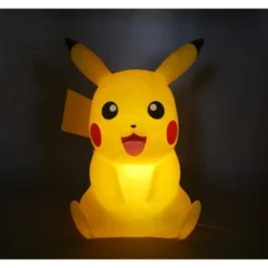 POKEMON Pokémon Pikachu 16" Deluxe Light-Up Figure -Interior furniture GUEST 2b5e24c6 d210 42a1 92c8 3b84401a45ce