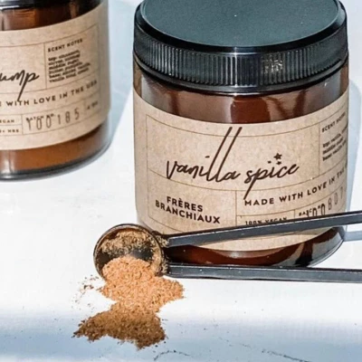 Vanilla Spice Candle - Freres Branchiaux 4 Vanilla Spice Candle - Freres Branchiaux - Image 2