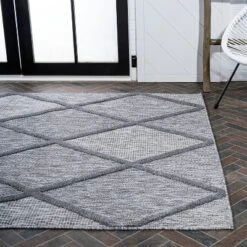 Salines Diamond Trellis Indoor/Outdoor Area Rug - JONATHAN Y -Interior furniture GUEST 49cc7731 0638 4500 8123 9a8d81dfd654