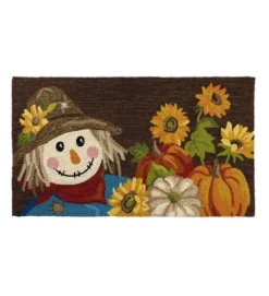 Indoor/Outdoor Scarecrow Hand Hooked Polypropylene Accent Rug