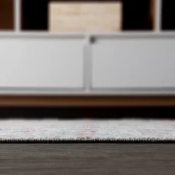 Modern Persian Vintage Area Rug - JONATHAN Y 13 Modern Persian Vintage Area Rug - JONATHAN Y -Interior furniture GUEST 5673c4c6 dc94 44c9 a6b4 d0684376169e