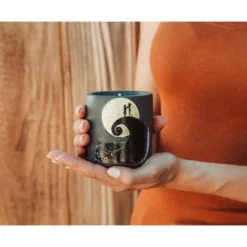 Ukonic Disney The Nightmare Before Christmas 7-Ounce Scented Candle In Concrete Jar 10 Ukonic Disney The Nightmare Before Christmas 7-Ounce Scented Candle In Concrete Jar -Interior furniture GUEST 685af880 21ed 49b2 9ace 8f79e5150324