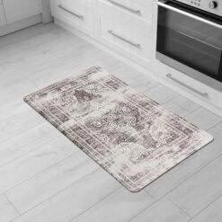 World Rug Gallery Distressed Traditional Anti-Fatigue Standing Mat -Interior furniture GUEST 83d2dc54 8eca 4f94 947c 05c25d5c912d