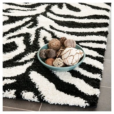 Zaira Rug - Safavieh 4 Zaira Rug - Safavieh - Image 2