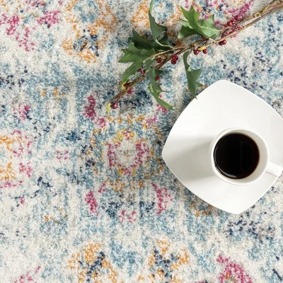 NuLOOM Maryetta Distressed Boho Area Rug 7 NuLOOM Maryetta Distressed Boho Area Rug - Image 5