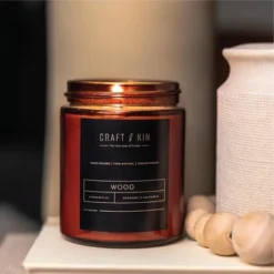 Craft & Kin Wood Wick, All-Natural Soy Aromatherapy Candle In Amber Glass Jar -Interior furniture GUEST aafbd93d 9b63 4697 8ffd 75bd3e7bfd4b