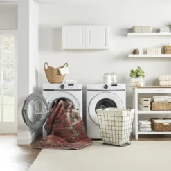 Nourison Washable Brilliance Medallion Indoor Rug -Interior furniture GUEST c2c2aea6 9fe5 4116 80cb cde80a779f25