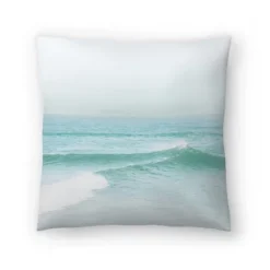 Palm Trees By Tanya Shumkina Throw Pillow - Americanflat -Interior furniture GUEST cbf9878b 8e43 4efc 8828 8dfa2e64b8c0