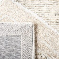 Casablanca CSB775 Hand Tufted Area Rug - Safavieh -Interior furniture GUEST da933991 c249 4db5 8265 d7f57a1efad0